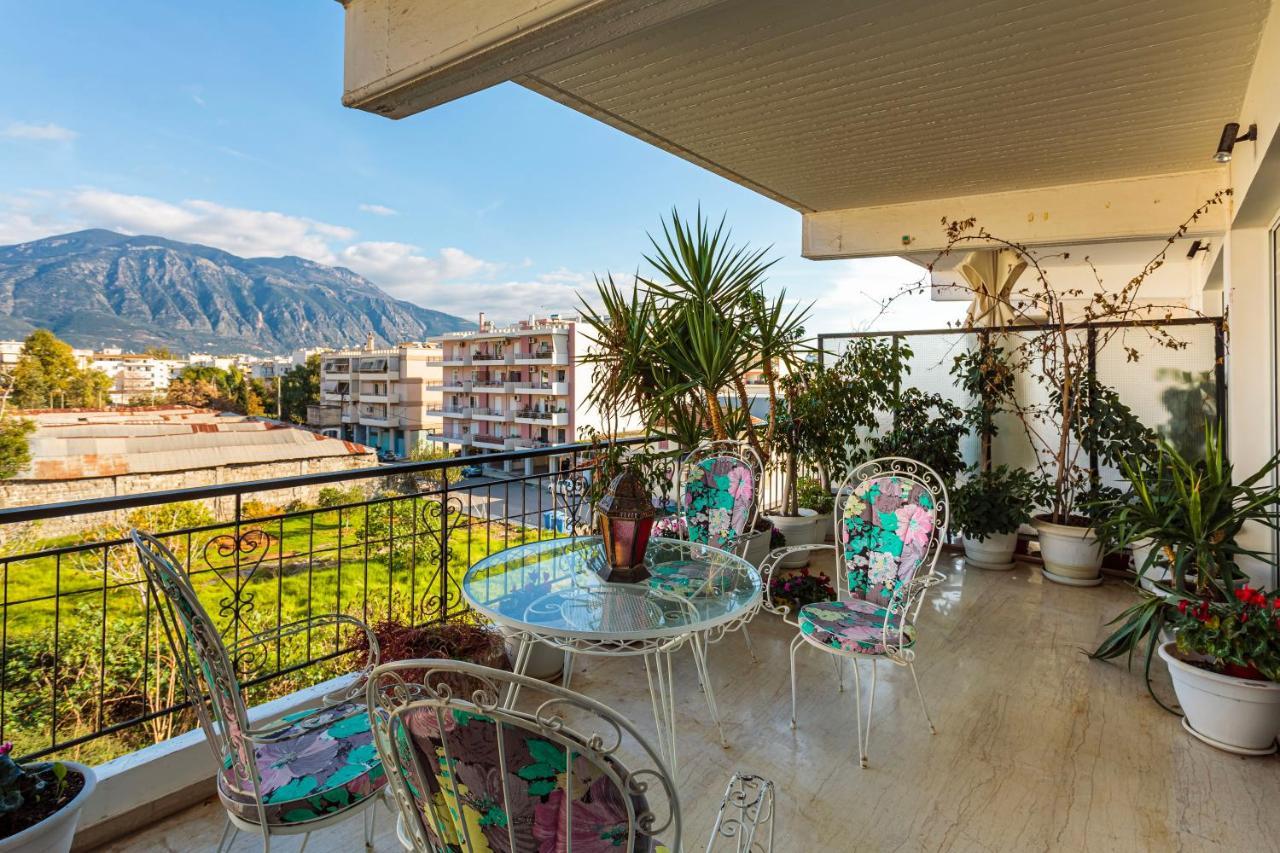 Bright Comfy Flat Near The Beach & The City Center Каламата Экстерьер фото
